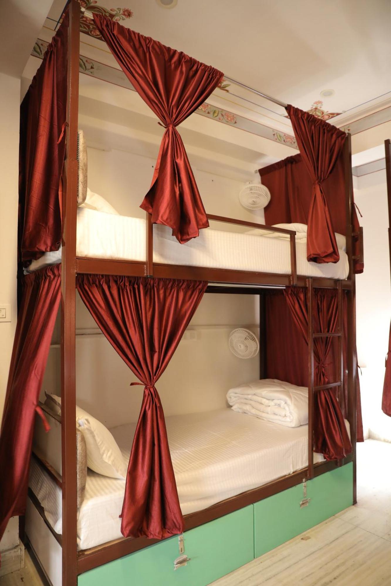 Hostel Funky Bunky Udaipur Esterno foto