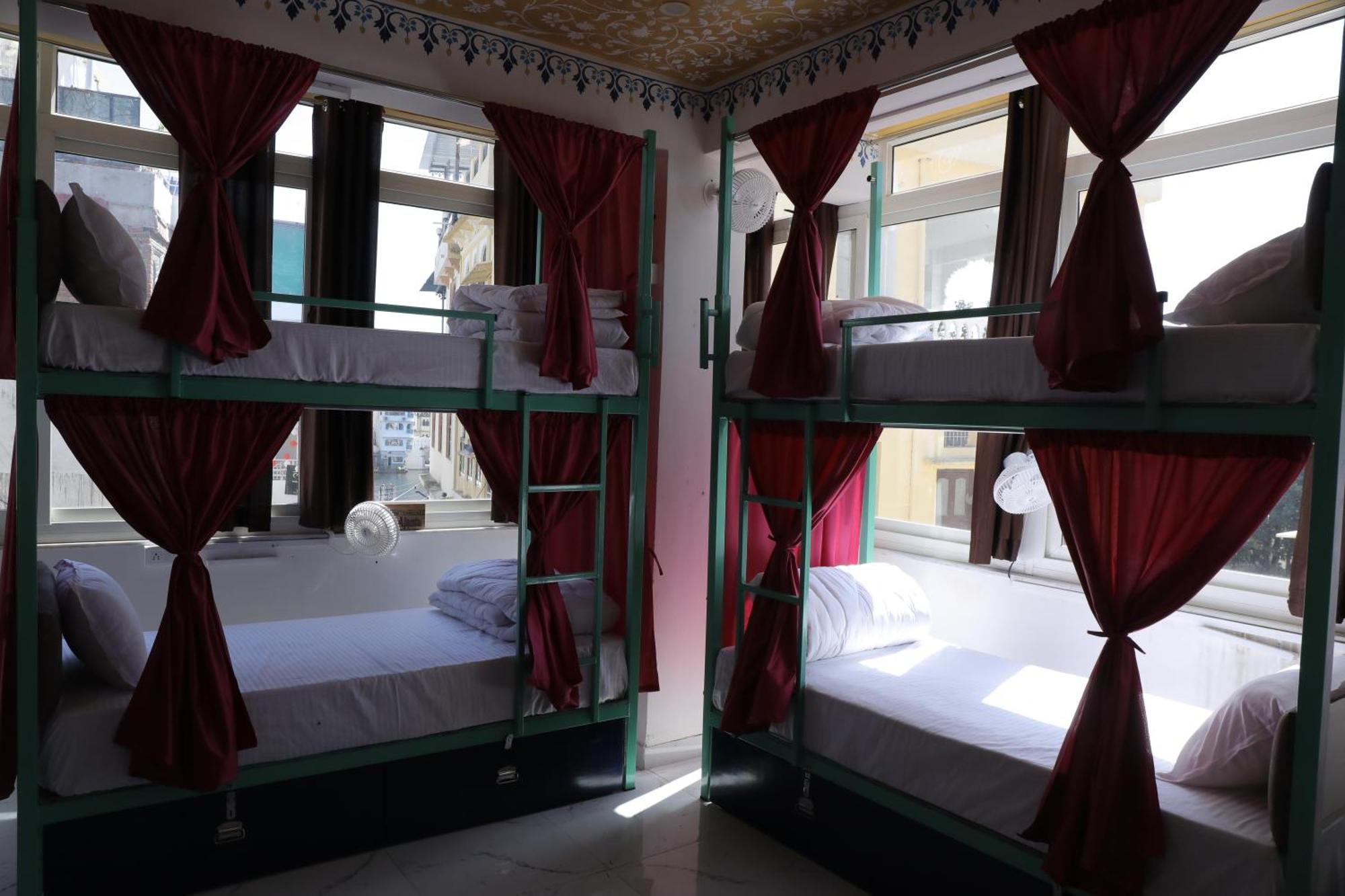 Hostel Funky Bunky Udaipur Esterno foto