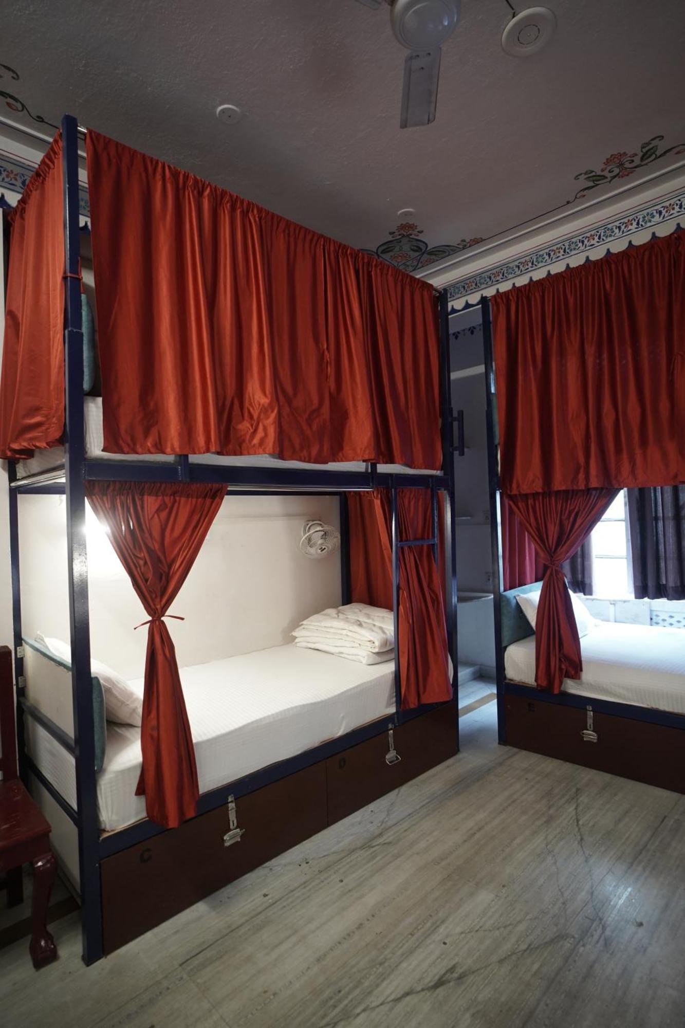 Hostel Funky Bunky Udaipur Esterno foto