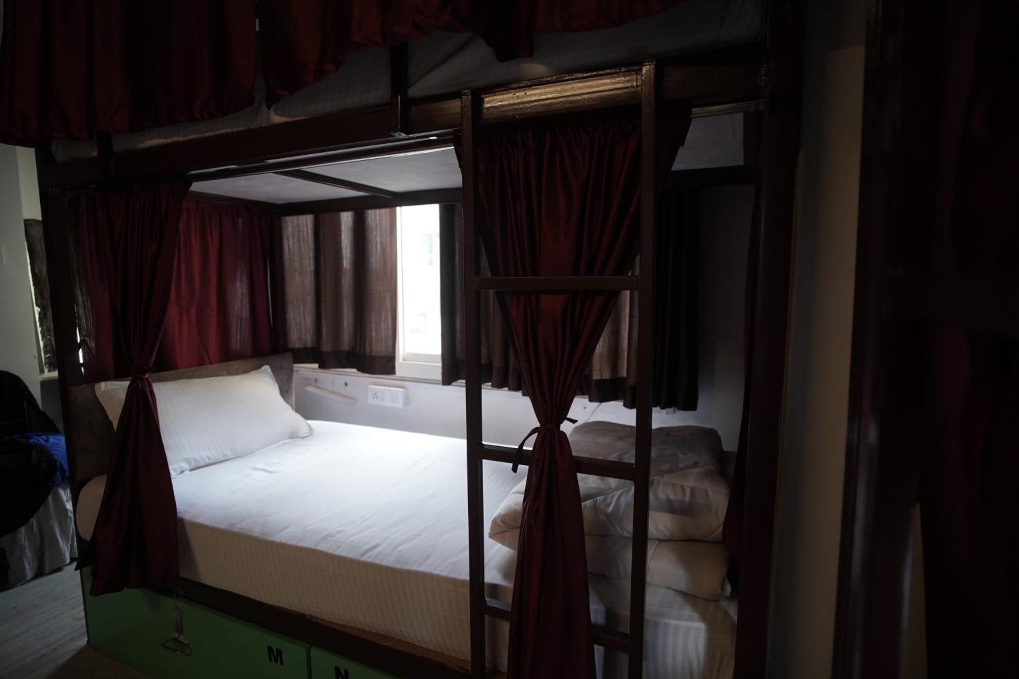 Hostel Funky Bunky Udaipur Esterno foto