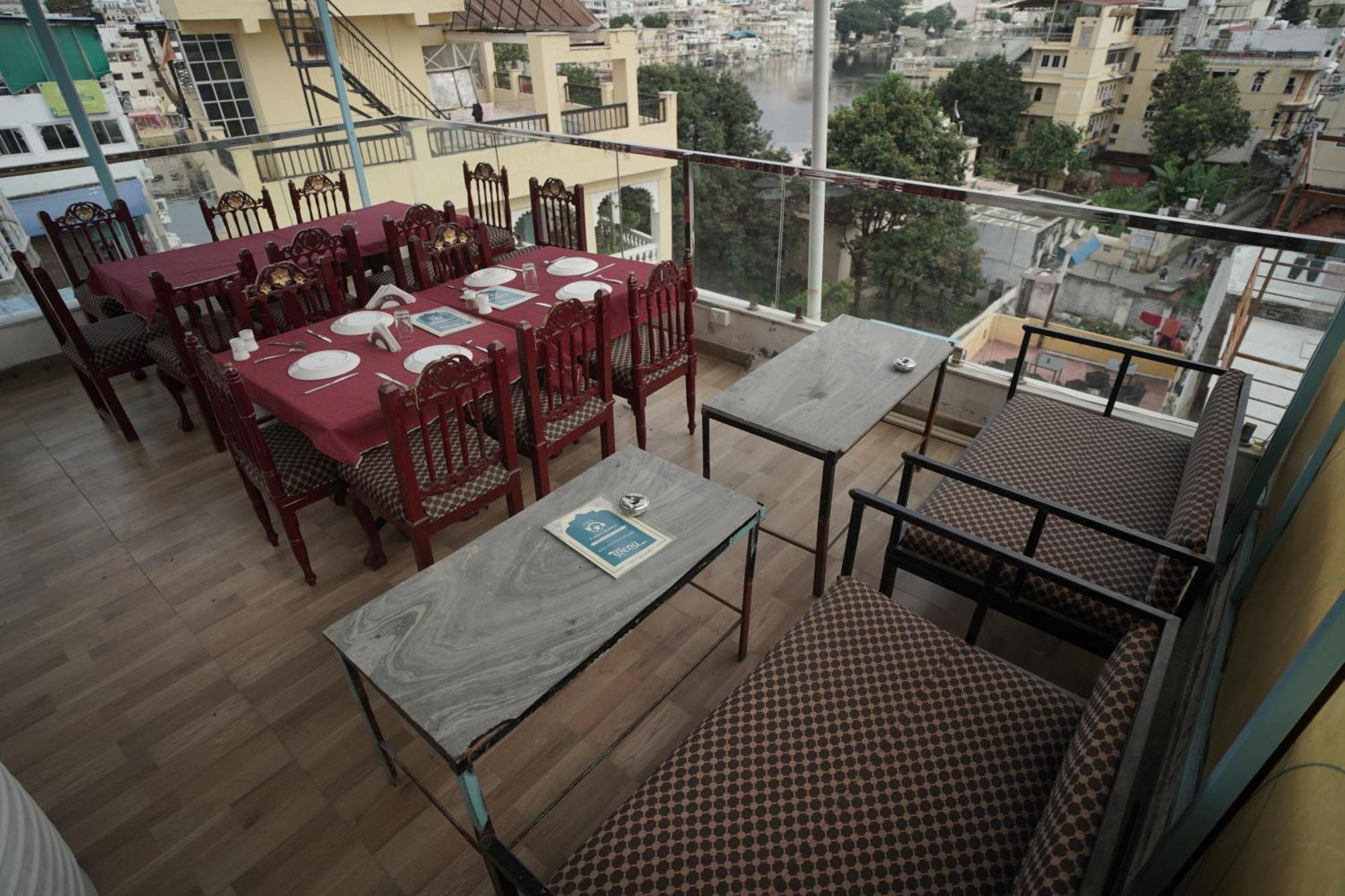 Hostel Funky Bunky Udaipur Esterno foto