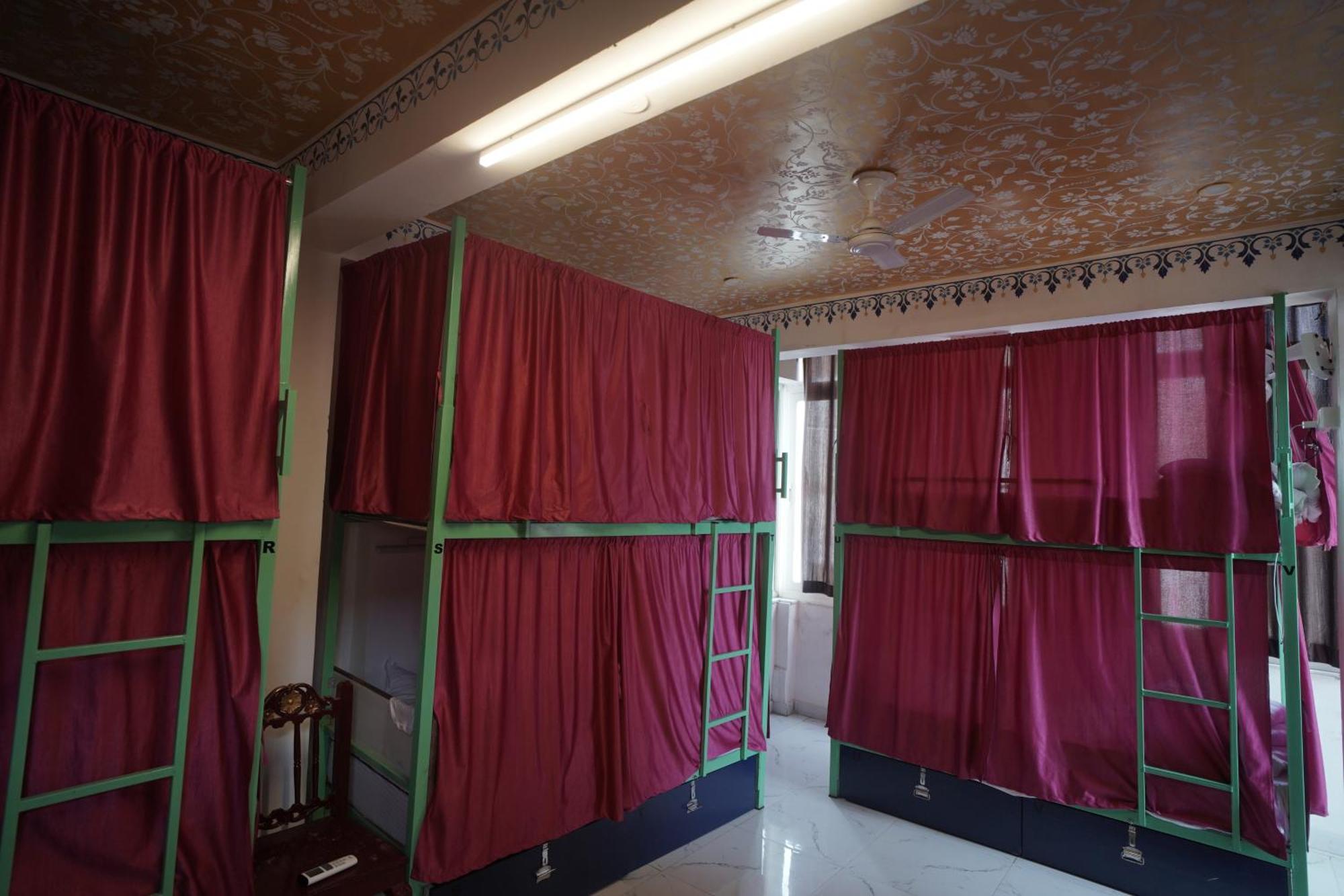 Hostel Funky Bunky Udaipur Esterno foto